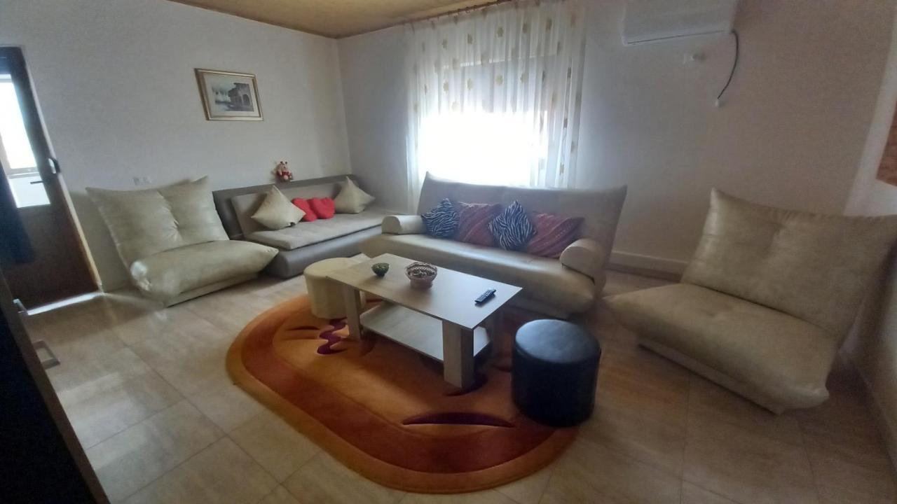 Appartement Cassabella à Năvodari Extérieur photo